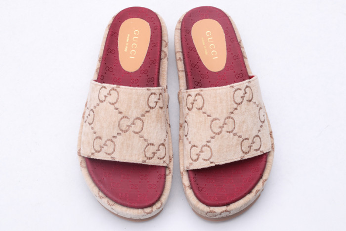 guc sandal