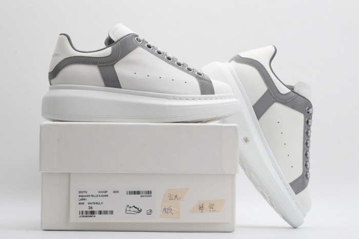 alex mcqu sneakers