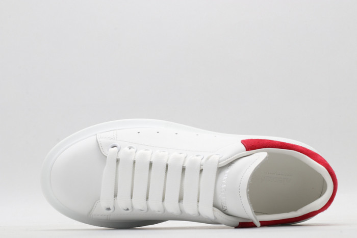 alex mcqu sneakers