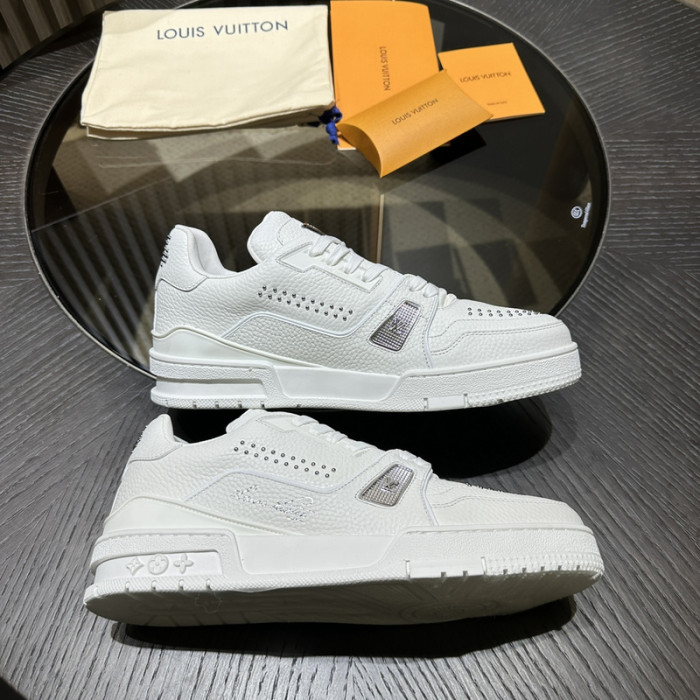 LOVT SNEAKER lv-205