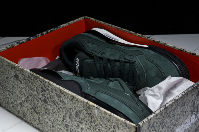 Nigel Sylvester x Air Jordan 4 RM “Bike Air” RM HF4334-300