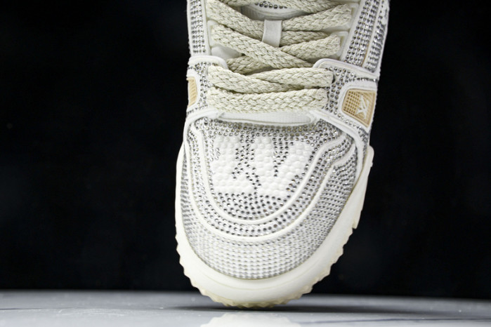 LOVT SNEAKER lv-202