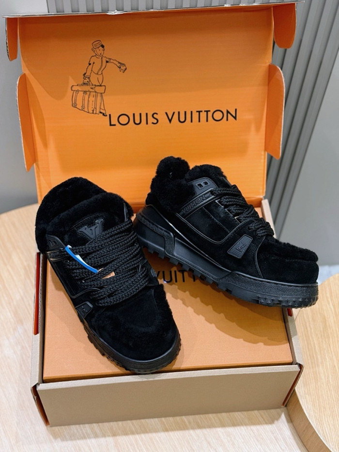 LOVT SNEAKER lv-501