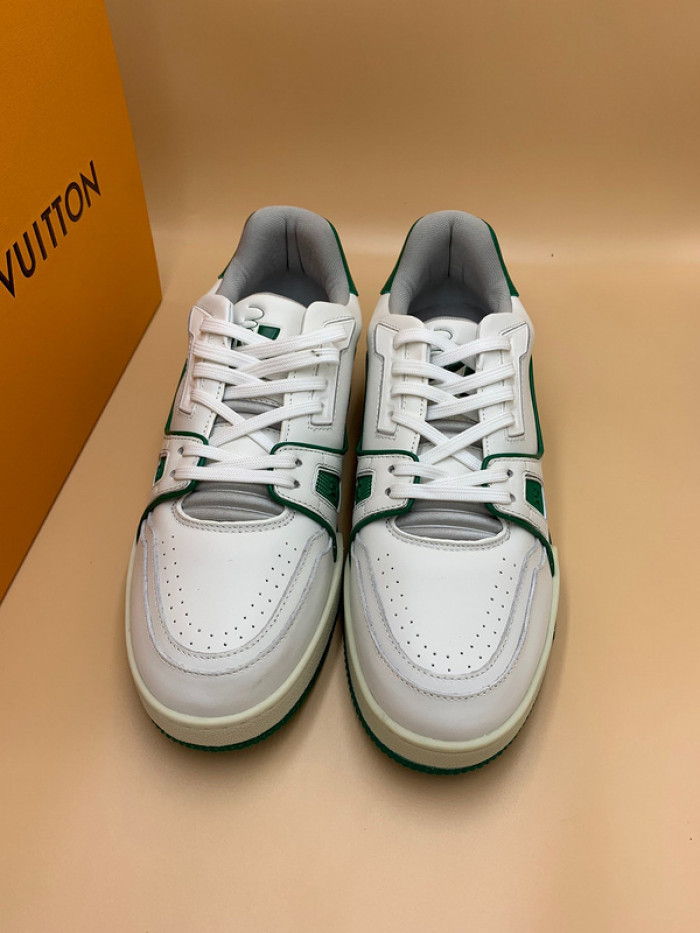lovt sneaker