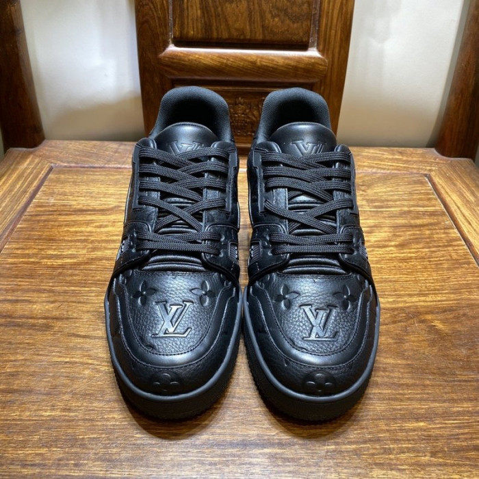 lovt sneaker