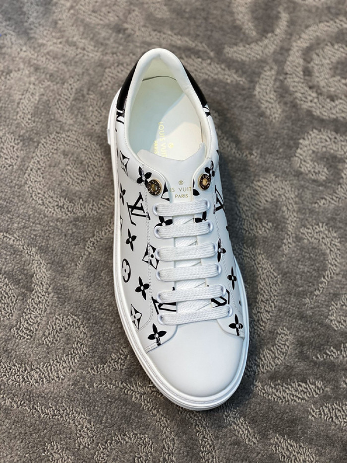 lovt sneaker