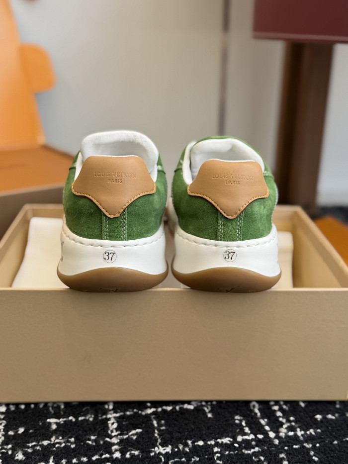 LOVT SNEAKER lv-519