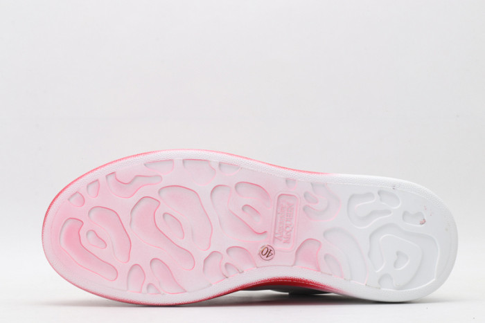 alex mcqu sneakers