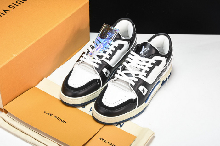 lovt sneaker