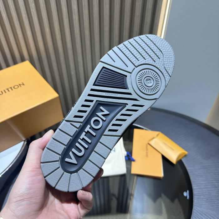 LOVT SNEAKER lv-250