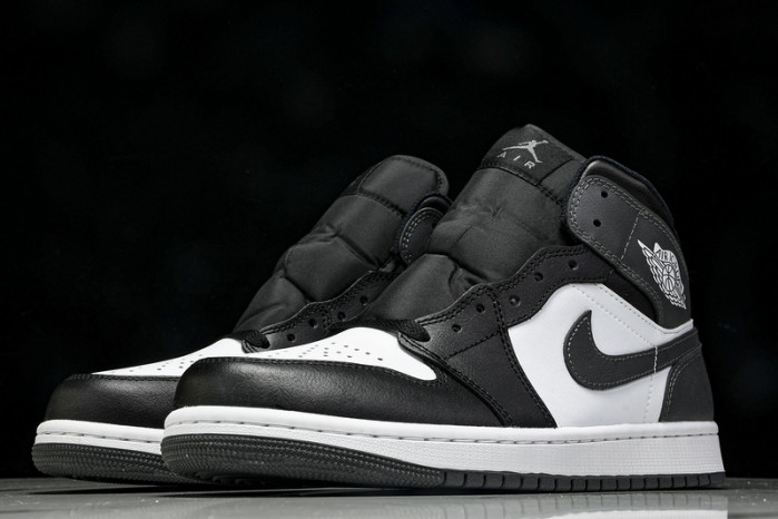 Jordan 1 Mid 