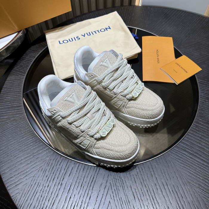 LOVT SNEAKER lv-299