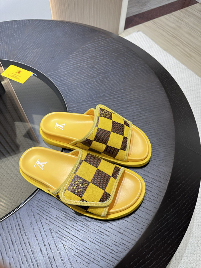 lovt sandal
