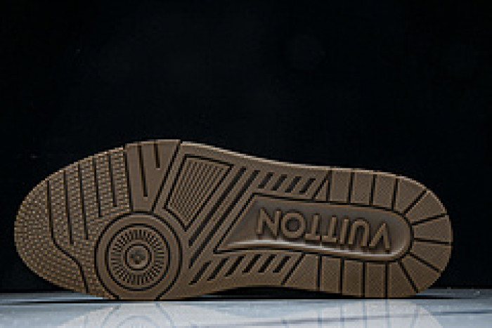 LOVT SNEAKER lv-368