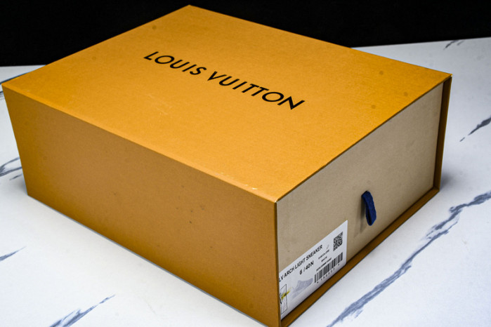 LOVT SNEAKER lv-365