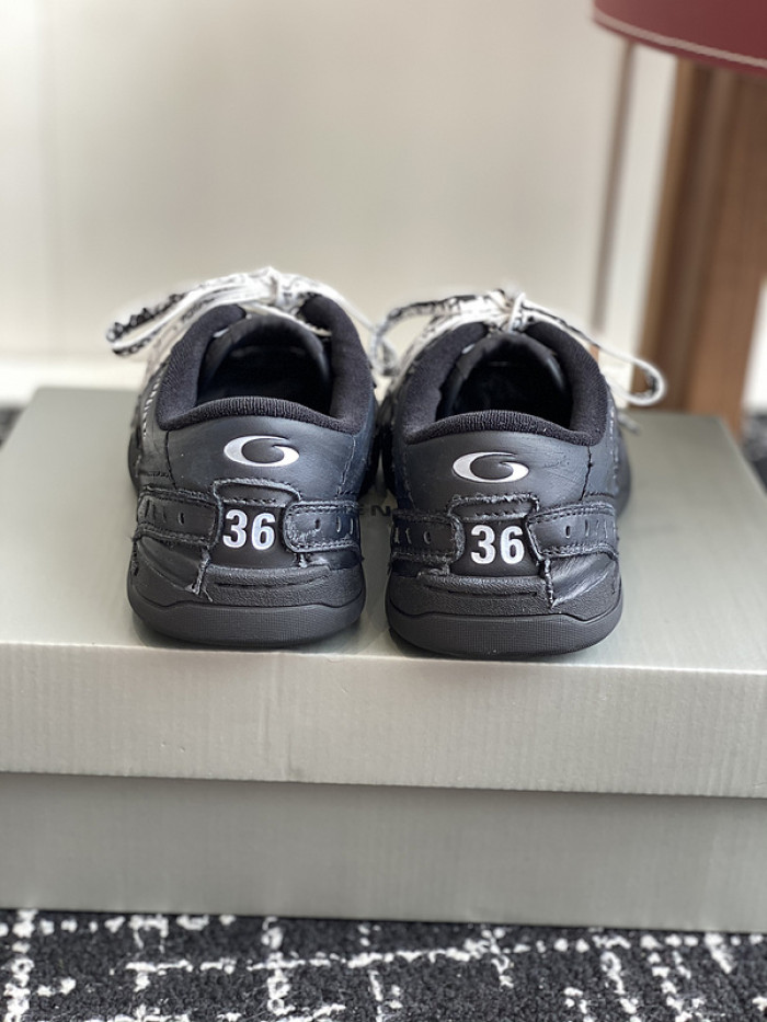 BL Hamptons Worn-Out BHW-4
