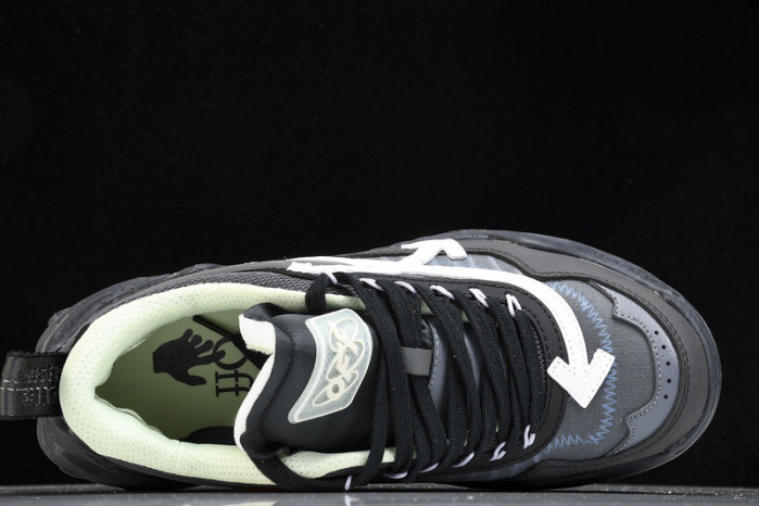 OF C/O ODSY-1000 SNEAKERS ow-47