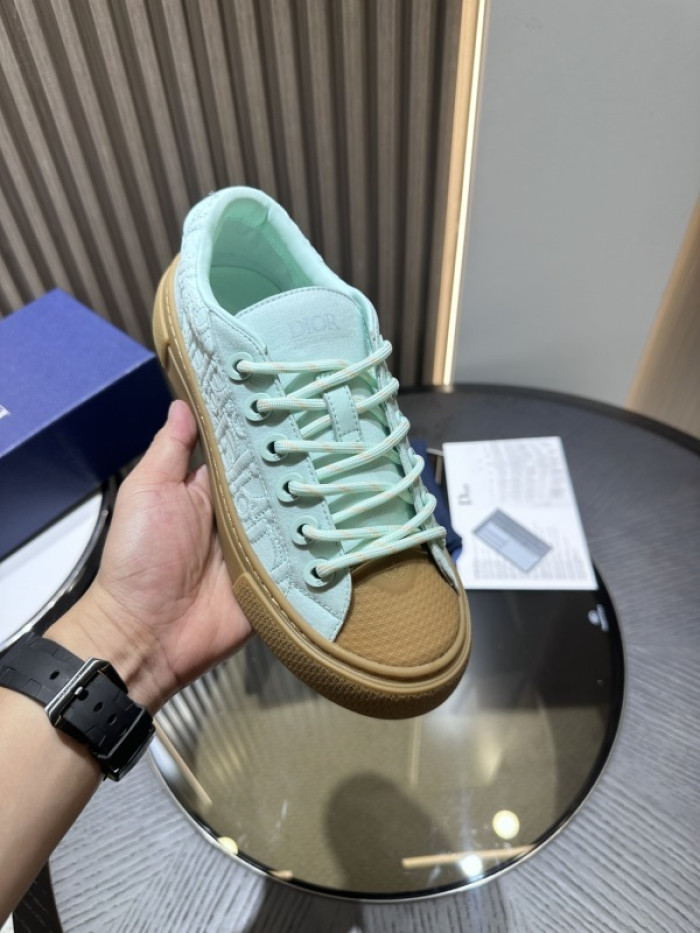 DR B33 LOW-TOP SNEAKERS DR-118
