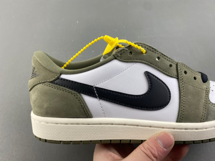 Air Jordan 1 Low OG HQ6998-200