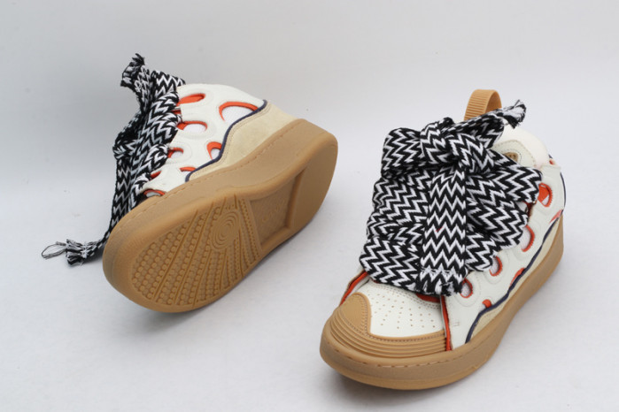 Lanu1n curb sneaker