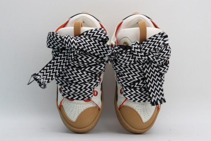 Lanu1n curb sneaker
